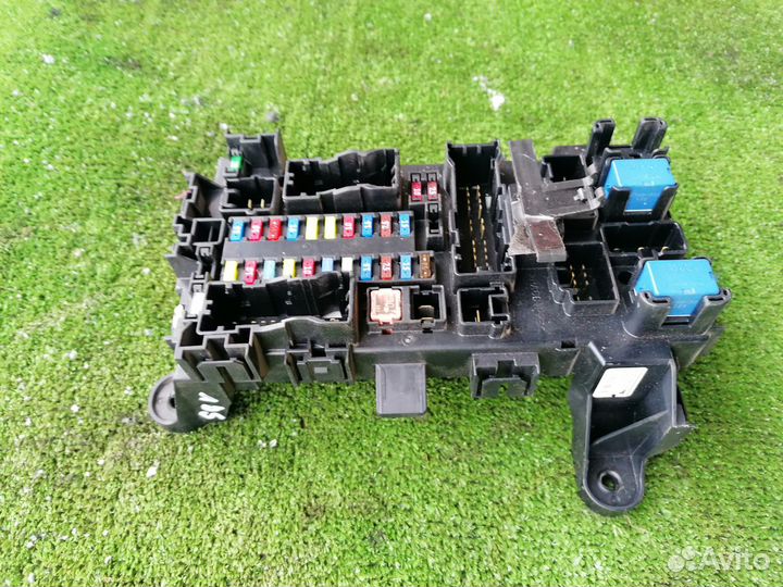 Блок предохранителей на Suzuki Grand Vitara 05-15