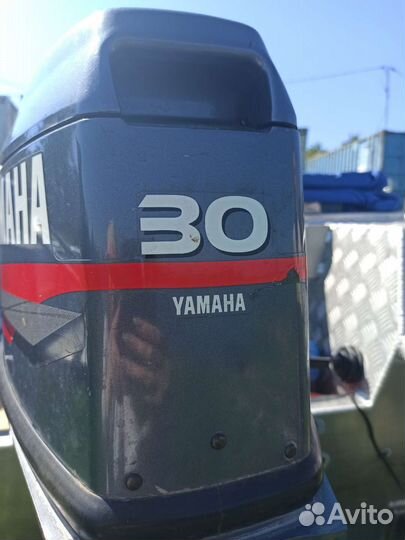 Катер Салют 430 с мотором