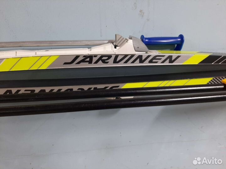 Лыжи, палки, ботинки