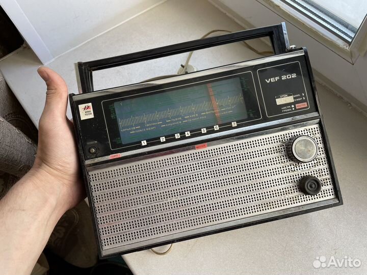 Радиоприемник СССР vef 202