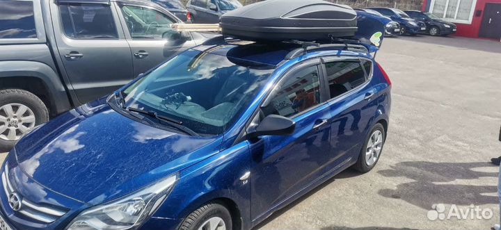 Бокс на крышу на Hyundai Solaris хетчбек махbох