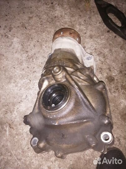 Редуктор передний BMW G30