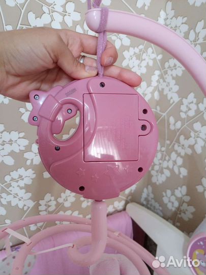 Детский мобиль в кроватку