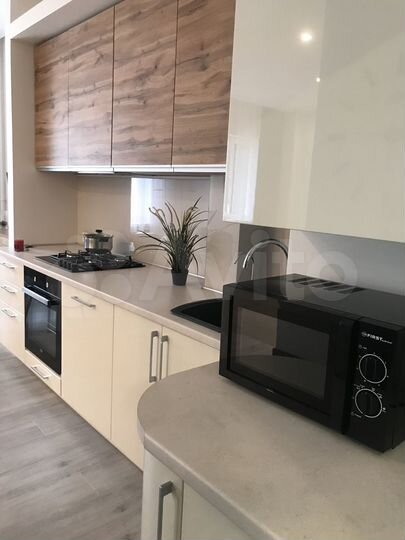 2-к. квартира, 84 м², 3/4 эт.