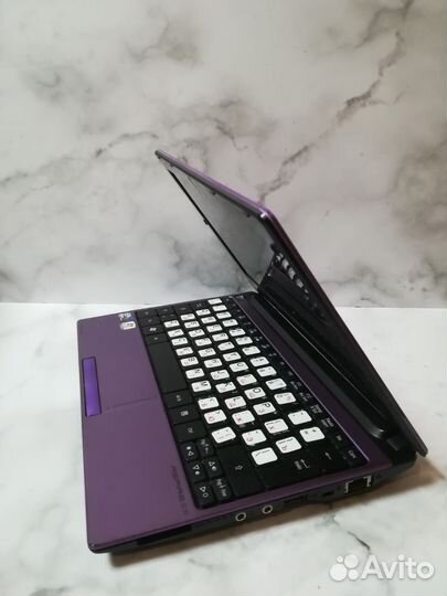 Нетбук Acer Aspire one D260-2Duu