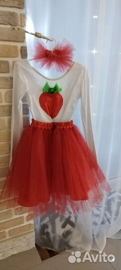 Костюм клубнички