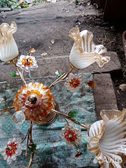 Люстра 5 рожков 5 плафонов