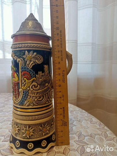 Немецкая пивная кружка с музыкой