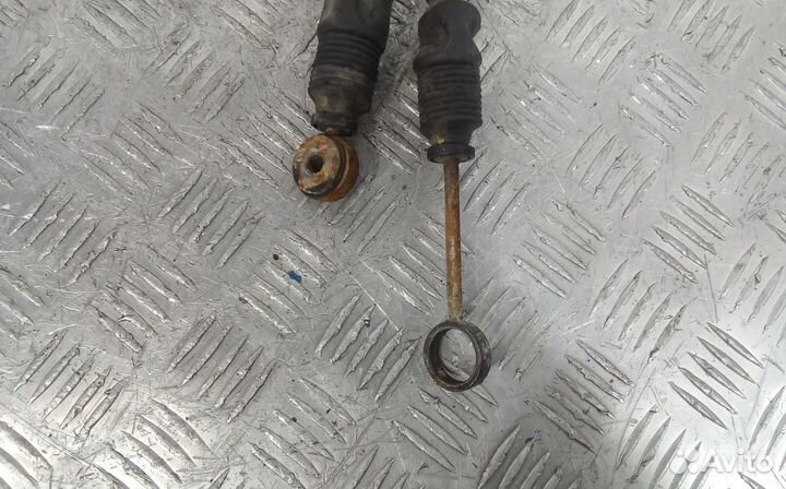 Трос кулисы кпп Toyota Auris 2007