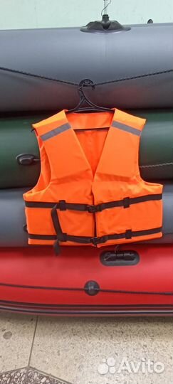 Жилет спасательный взрослый