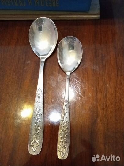 Набор мельхиоровых ложек (СССР)