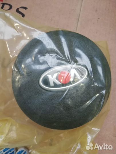 Подушка безопасности Kia Cerato 569001M000WK