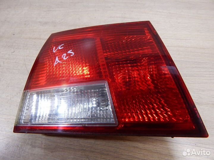 Фонарь задний внутренний левый Opel Vectra C