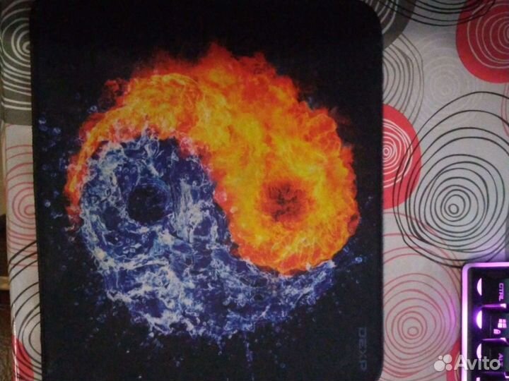 Игровой коврик от Dexp