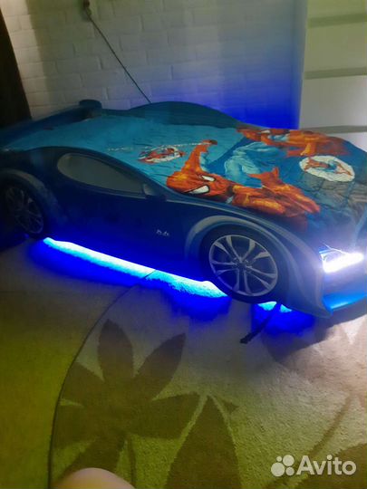 Детская кровать машина с подсветкой