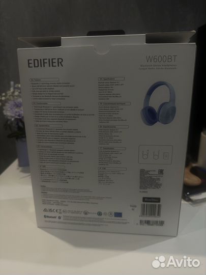 Продаются наушники edifier голубые (W600вт)