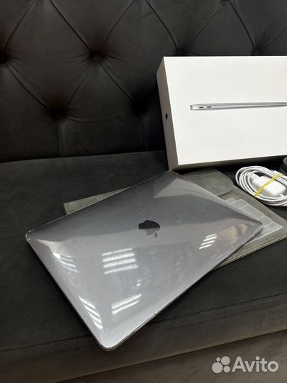 Macbook Air 13 2018 512gb touch id