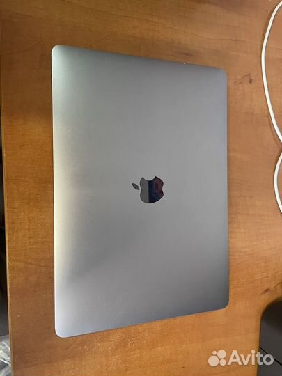 Macbook pro 13 2018 touch bar