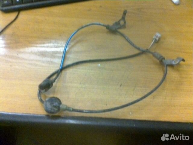 Датчик абс (ABS) задний правый Mazda Mazda 6 GH