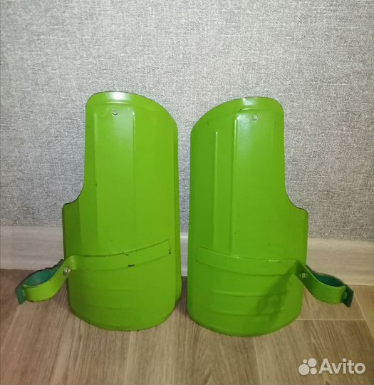 Щитки мотоциклетные наколенники к мотоциклу СССР