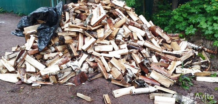Дрова с доставкой в укладку любого объема