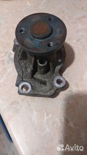 Помпа renault на двигатель н4м 1.6 114л/с