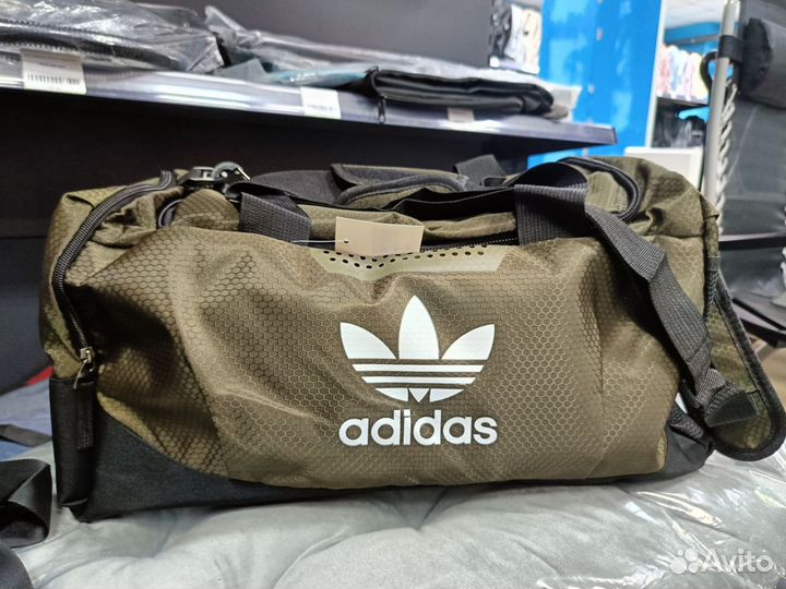 Сумка спортивная зелёная Adidas