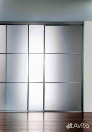 Раздвижная перегородка с матовым стеклом