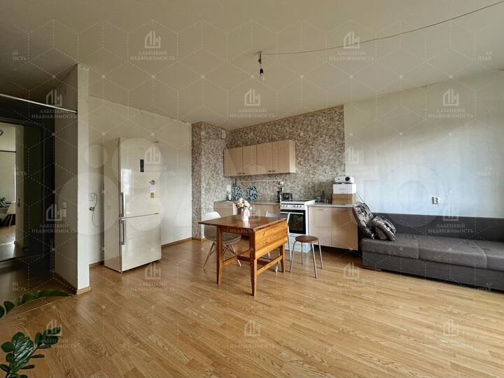 2-к. квартира, 63,4 м², 7/12 эт.