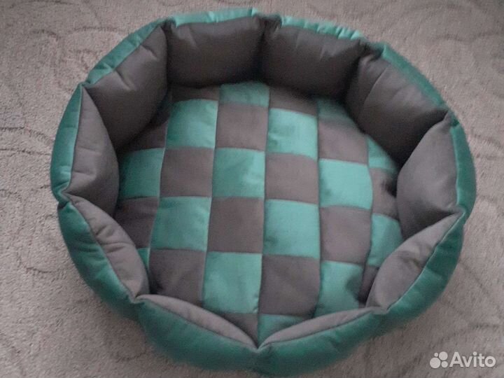 Лежанка для кошек