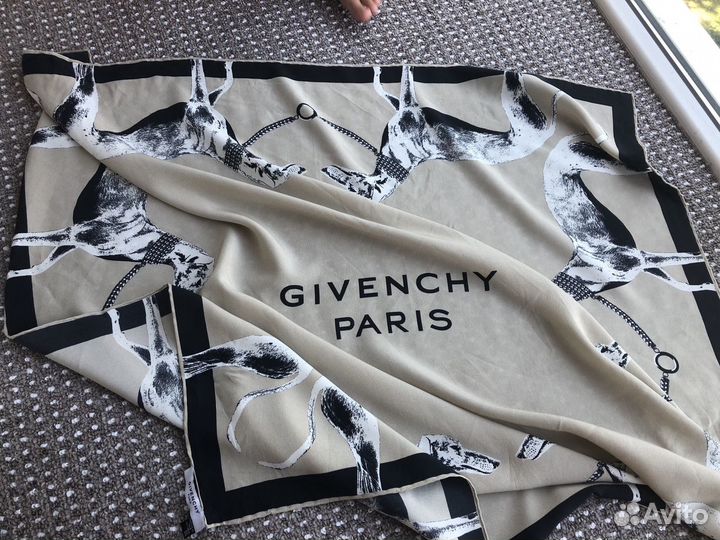 Платок givenchy и blumarine