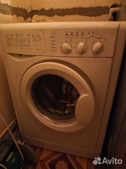 Стиральная машина бу indesit 5 кг