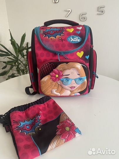 Школьный рюкзак