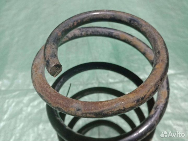 Пружина передняя Opel Astra F