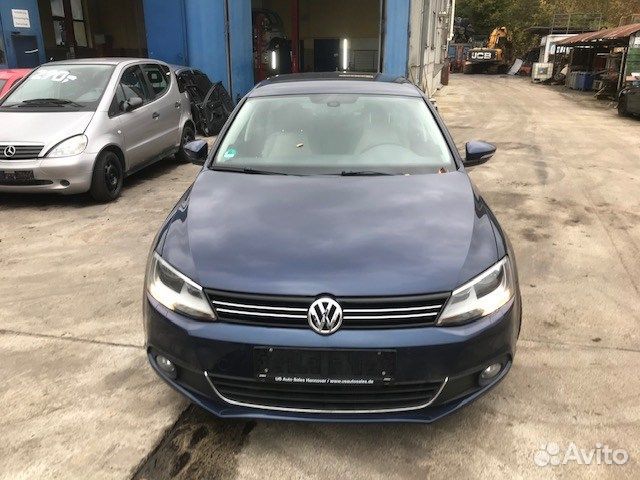 Разбор на запчасти Volkswagen Jetta 6