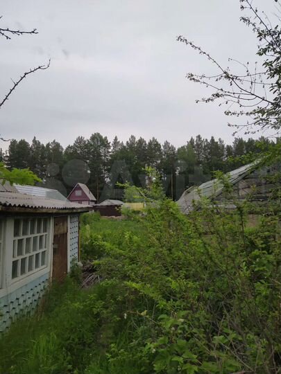 Дом 16 м² на участке 6 сот.