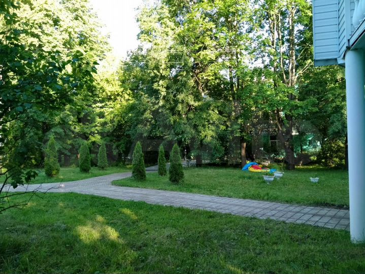 Дом 520 м² на участке 50 сот.