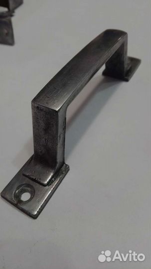 Мебельные ручки