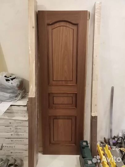 Дверь межкомнатная массив