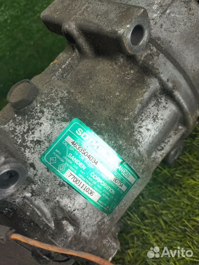 Компрессор кондиционера Renault Laguna