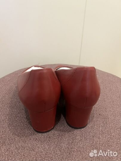 Красные туфли Massimo dutti