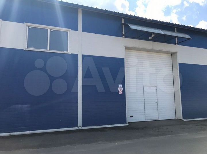 Сдам складское помещение, 1050 м²