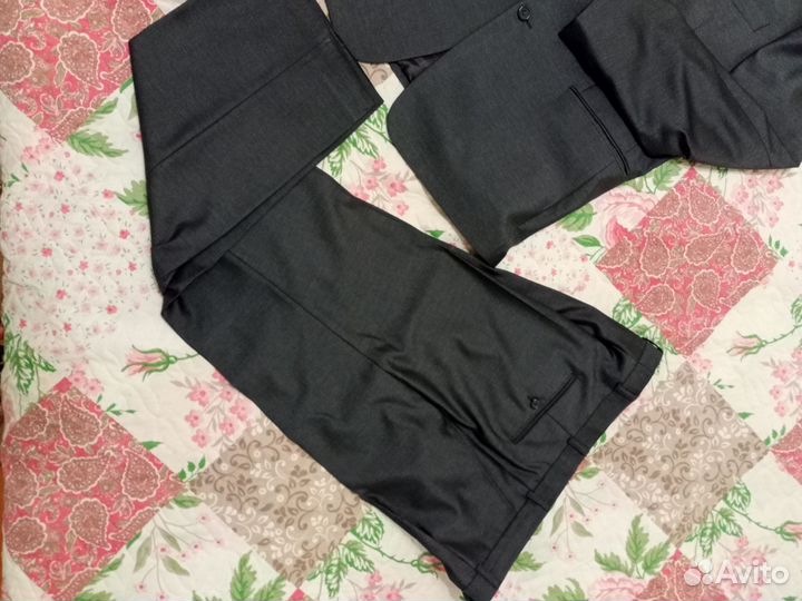 Костюм мужской