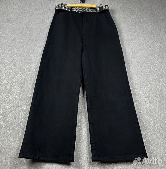 Джинсы широкие Rock the streets with Vetements fla