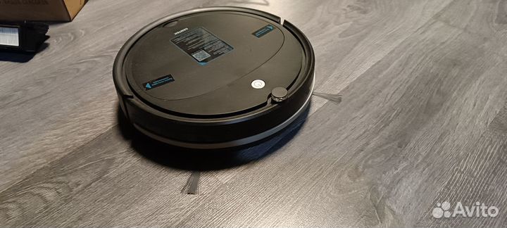 Робот пылесос