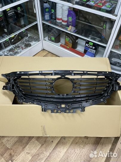 Решетка радиатора Mazda 6 GJ 2012