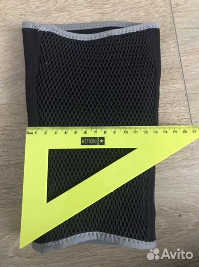 Наколенники