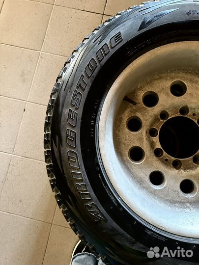 Bridgestone Blizzak DM-V1 275/65 R18