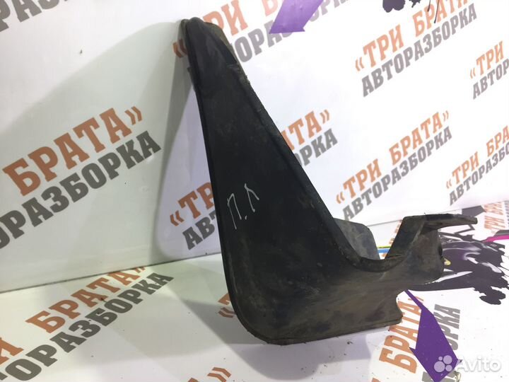 Ниссан Теана Брызговик передний левый