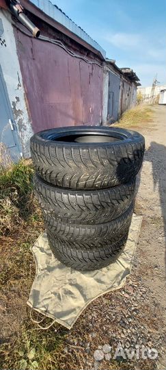 Blacklion W506 Ice Peoneer 215/60 R17